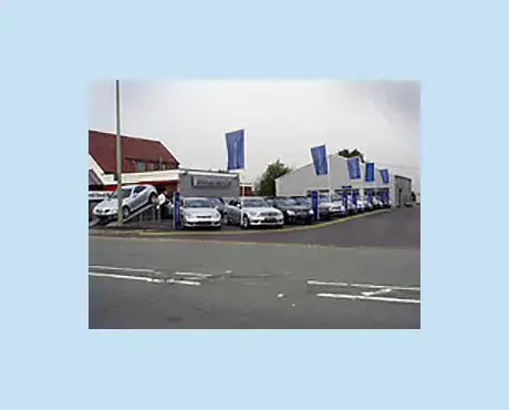 The Mercedes-Benz dealership after modernisation